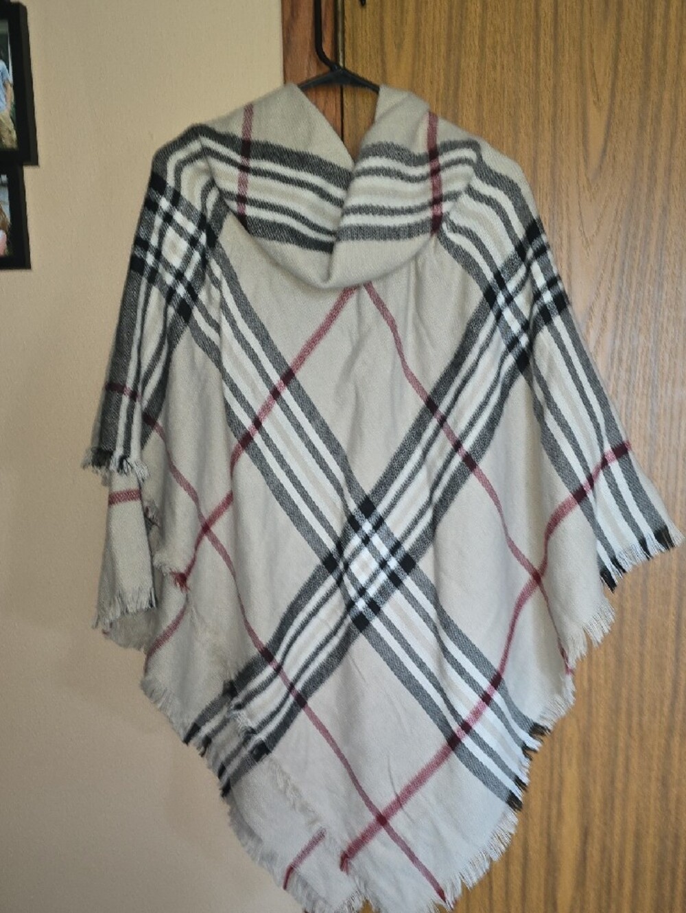 Fraas Plaid Hooded Poncho in Beige, Black and Burgundy - Picture 3 of 3